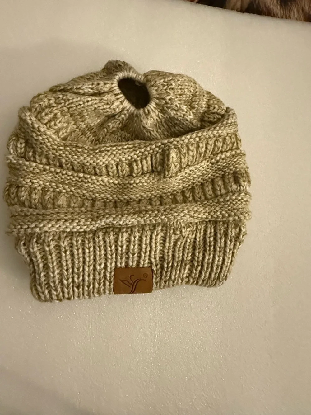 Beanie Tail Messy Bun Hat Knit Ponytail Beanie - Tan/Taupe